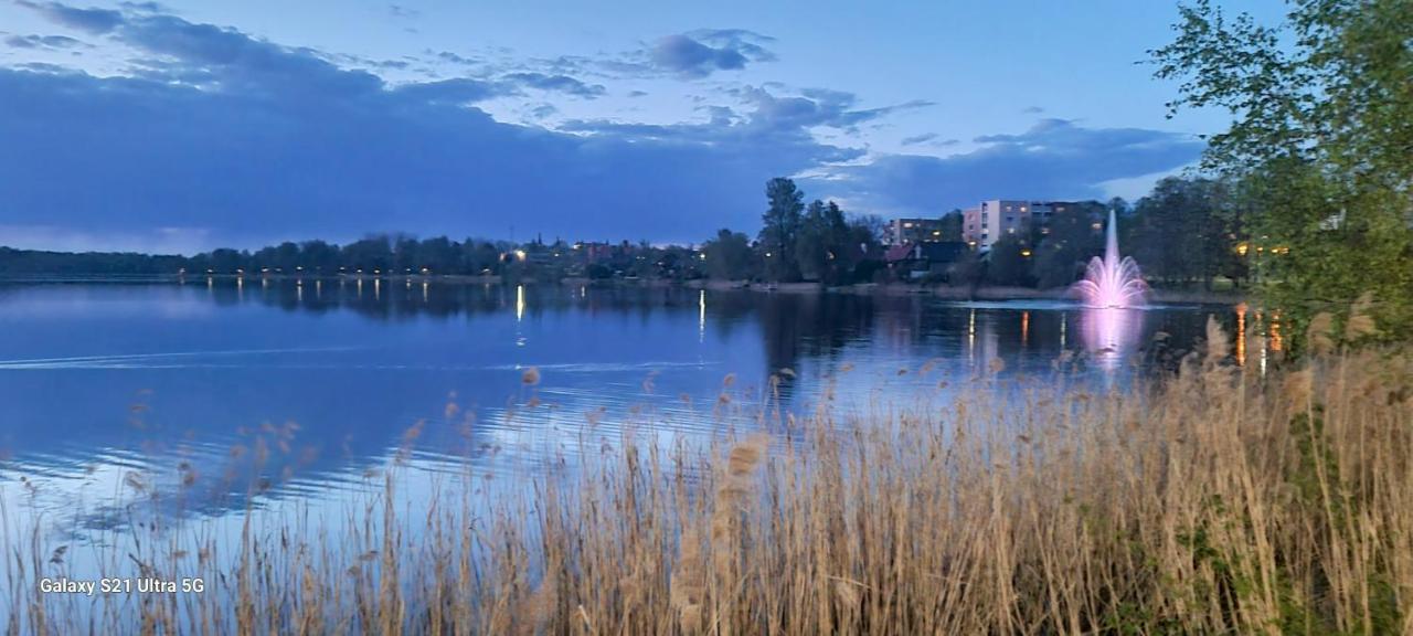 טרקאי Stilingi Apartamentai Su Virtuve Traku Miesto Centre מראה חיצוני תמונה